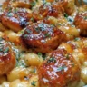 High-protein honey garlic butter chicken served with mac and cheese